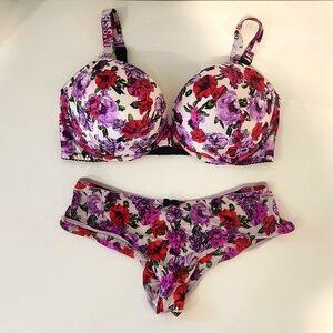 VS Floral Bra & Panty Set